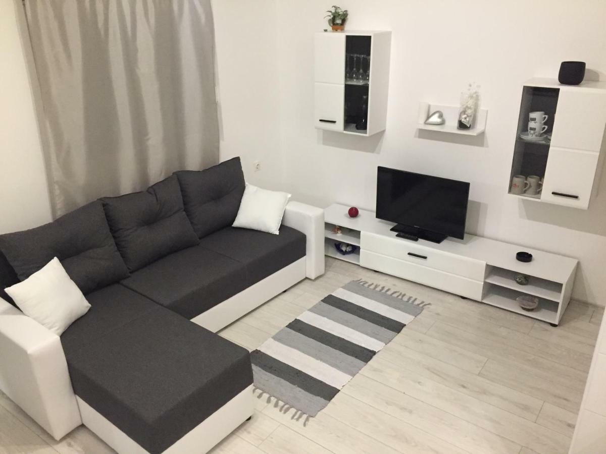 Apartment Roko Vir Exteriér fotografie